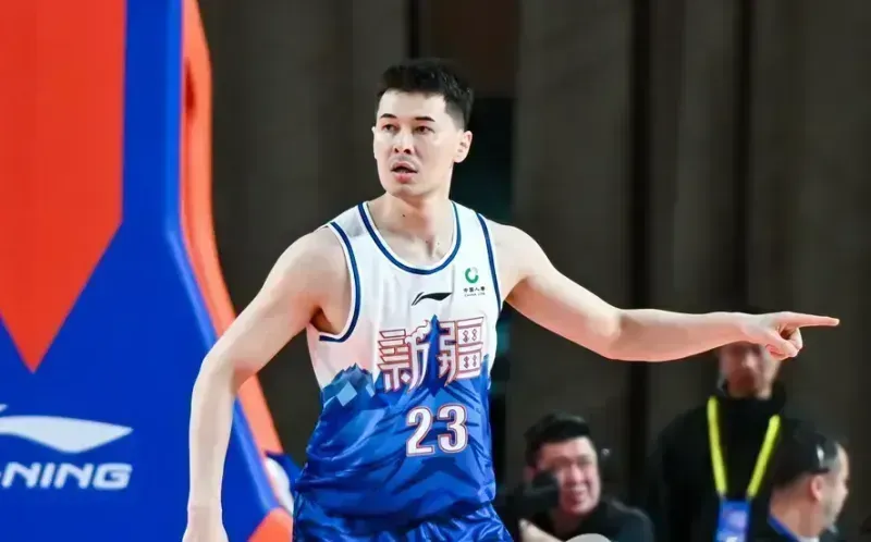 今晚新疆vs天津大名单：冯傲、阿不都出战，林庭谦在列